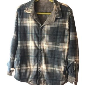 NWT Love Tree Blue Plaid Reversible Corduroy Pocketed Fleece Shacket Size L